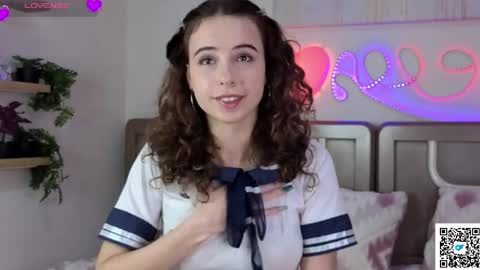 ella_desire online show from April 2026 02:15:01 PM