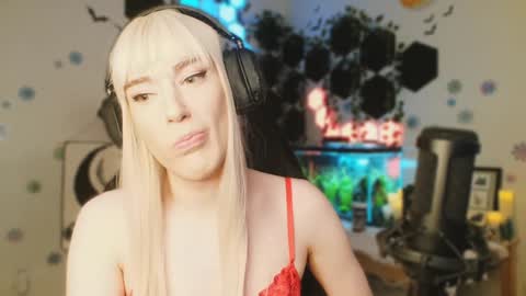 Snapshot of ella_ecstasy chatting on February 2025 02:17:02 AM Ella Ecstasy online show from February 2025 02:17:02 AM