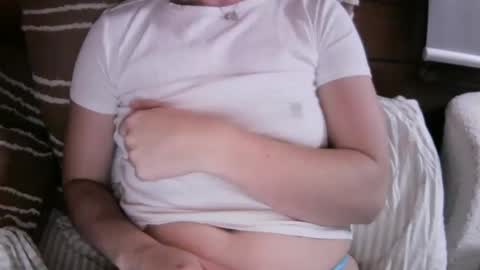 Snapshot of ella_girlnextdoor chatting on February 2025 11:02:02 AM Ella - Girl Next Door online show from February 2025 11:02:02 AM