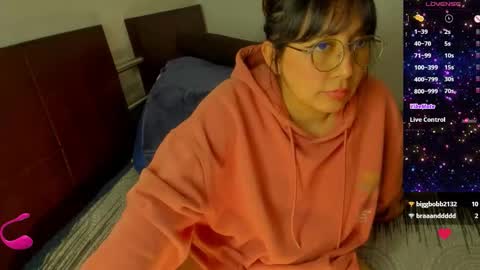 Snapshot of ella_harry chatting on September 2025 04:01:01 AM Ella and Harry online show from September 2025 04:01:01 AM