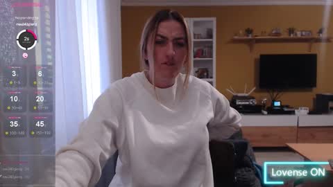 Snapshot of ella_max_live chatting on October 2025 07:05:02 AM Ella  Max online show from October 2025 07:05:02 AM