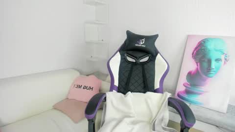 Ella online show from March 2026 01:34:02 AM