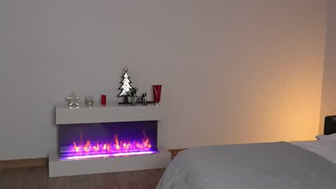 Ella online show from February 2026 10:57:02 PM