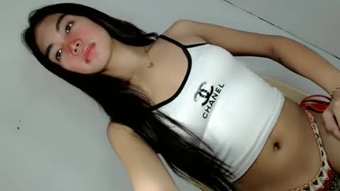 ella_walkerxxx online show from June 2026 04:19:02 PM