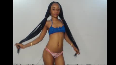 ella online show from November 2025 04:59:01 AM