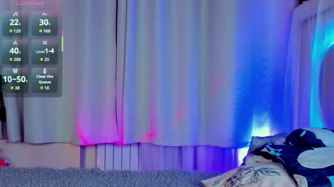 Snapshot of ellabloom chatting on November 2025 02:43:02 PM Ella online show from November 2025 02:43:02 PM