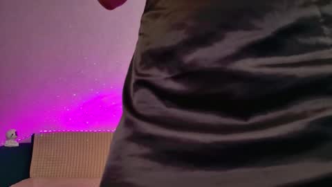 ellacanny online show from March 2026 05:13:02 AM