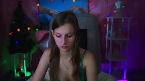 Snapshot of ellahorton chatting on January 2025 02:51:02 PM Ella online show from January 2025 02:51:02 PM