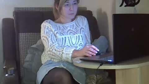 Snapshot of ellajohnsonx chatting on March 2026 02:04:02 AM ellajohnsonx online show from March 2026 02:04:02 AM