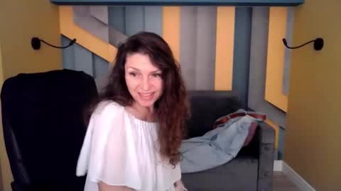 EllaLongs online show from February 2026 12:38:02 PM