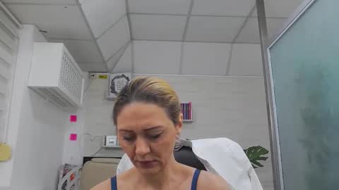            online show from November 2025 01:01:02 PM