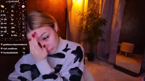 ellamilla online show from January 2025 06:00:01 AM