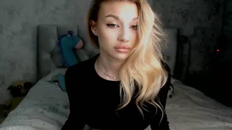 Snapshot of ellamilla chatting on June 2026 01:13:01 PM ellamilla online show from June 2026 01:13:01 PM