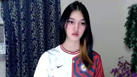 Snapshot of ellamiller69 chatting on September 2025 08:20:02 PM ELLA online show from September 2025 08:20:02 PM