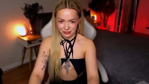 Ella online show from February 2026 05:49:02 AM