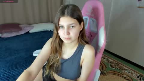 elle_ellise online show from December 2025 09:18:01 AM