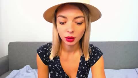 ellen_flow online show from October 2025 01:12:02 PM