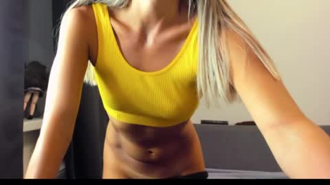 ellen_flow online show from April 2026 06:43:01 PM