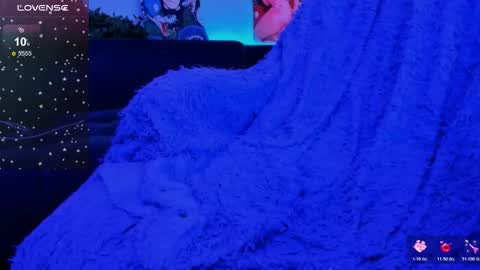 Snapshot of elli_26 chatting on November 2025 01:01:02 PM Ellie online show from November 2025 01:01:02 PM