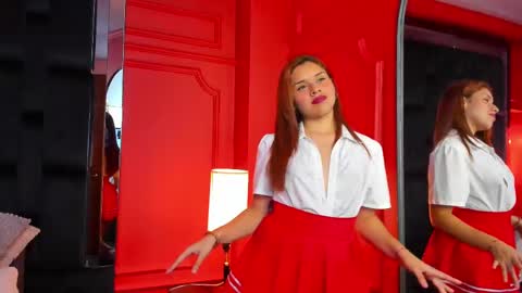 Ellie Taylor online show from February 2025 03:56:01 AM