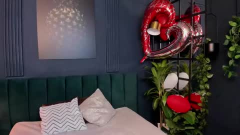 Ellie Taylor online show from February 2025 06:23:01 PM