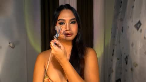 ellie online show from November 2025 06:53:01 PM