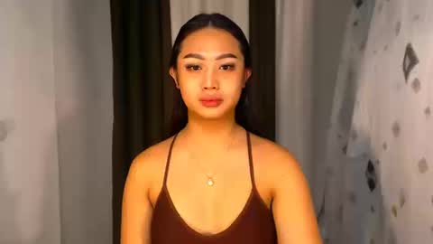 ellie online show from December 2025 02:44:02 PM