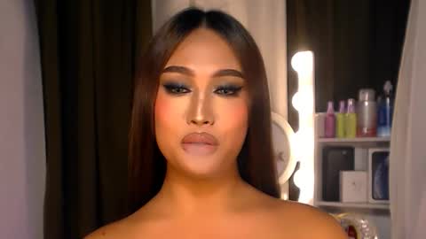 ellie online show from April 2026 03:05:01 PM