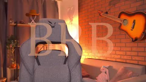 elliecutes online show from July 2026 07:09:02 AM