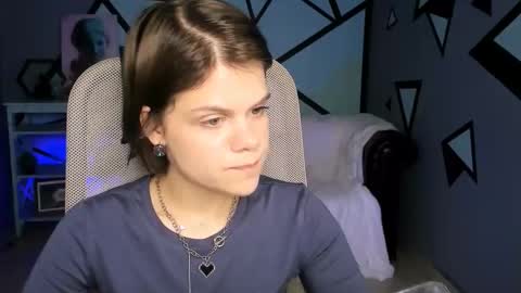 elliemurler online show from October 2025 09:08:01 AM