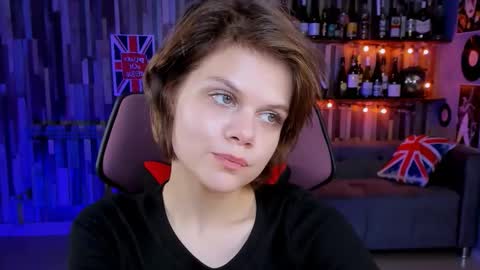 elliemurler online show from October 2025 09:10:02 AM