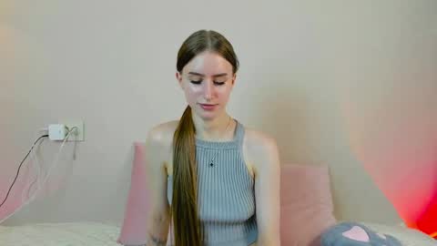 Snapshot of ellierough chatting on May 2026 05:42:02 PM ellierough online show from May 2026 05:42:02 PM