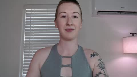 Ellie Rowyn online show from November 2025 09:35:02 PM