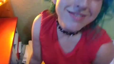 Snapshot of elliohh chatting on May 2026 07:34:02 PM Elliohh online show from May 2026 07:34:02 PM