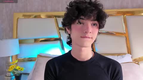 elliotvolkov online show from January 2026 05:16:01 PM