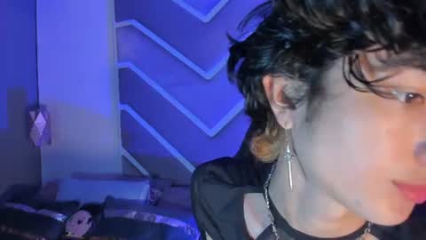 elliotvolkov online show from July 2026 04:16:02 PM