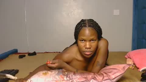 elllanna online show from March 2026 01:12:02 AM