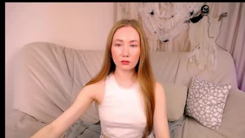 Snapshot of ellycolins chatting on October 2025 02:58:02 AM Elly online show from October 2025 02:58:02 AM