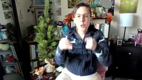 Elly Naomi online show from November 2025 10:15:02 PM