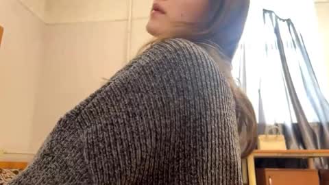 Snapshot of ellyspoerer chatting on May 2026 05:14:01 AM Sonya online show from May 2026 05:14:01 AM