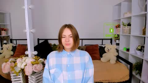 Snapshot of elma_lily chatting on November 2025 07:10:01 AM elma_lily online show from November 2025 07:10:01 AM