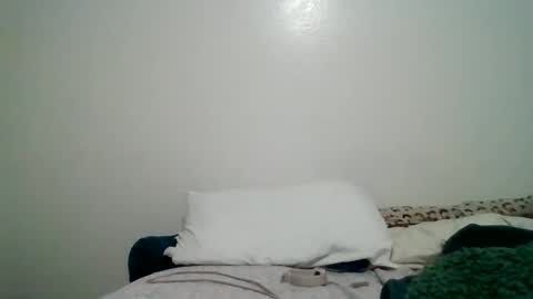 elmario24 online show from November 2025 11:25:01 AM