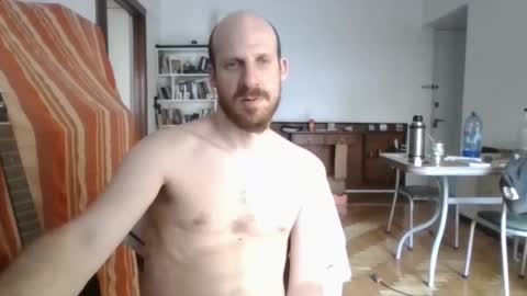 Snapshot of elmatirestrepo chatting on January 2025 06:59:02 PM Mati Restrepo online show from January 2025 06:59:02 PM