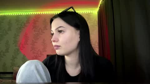 Tiny online show from February 2026 06:35:01 PM