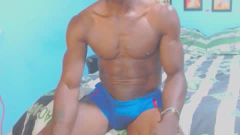 elmiltonnjakee online show from February 2026 02:39:02 AM