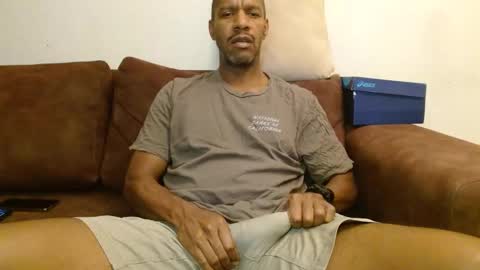 My name is Elmore. Please say hello I like to chat with you. If you have requests or dirty talk please use tip online show from March 2025 03:11:01 AM