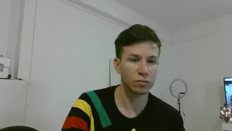 Snapshot of elnenedearg chatting on December 2024 01:50:01 AM elnenedearg online show from December 2024 01:50:01 AM