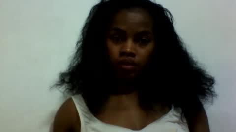 Snapshot of elodie228680 chatting on June 2026 09:36:02 AM elodie228680 online show from June 2026 09:36:02 AM