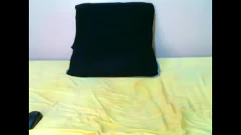 Snapshot of elodielynn chatting on February 2025 06:32:02 PM elodielynn online show from February 2025 06:32:02 PM