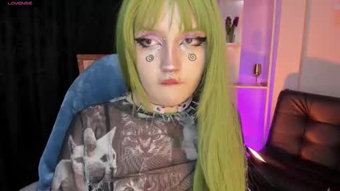 Snapshot of eloisee_ chatting on November 2025 04:45:02 AM Eloise . online show from November 2025 04:45:02 AM